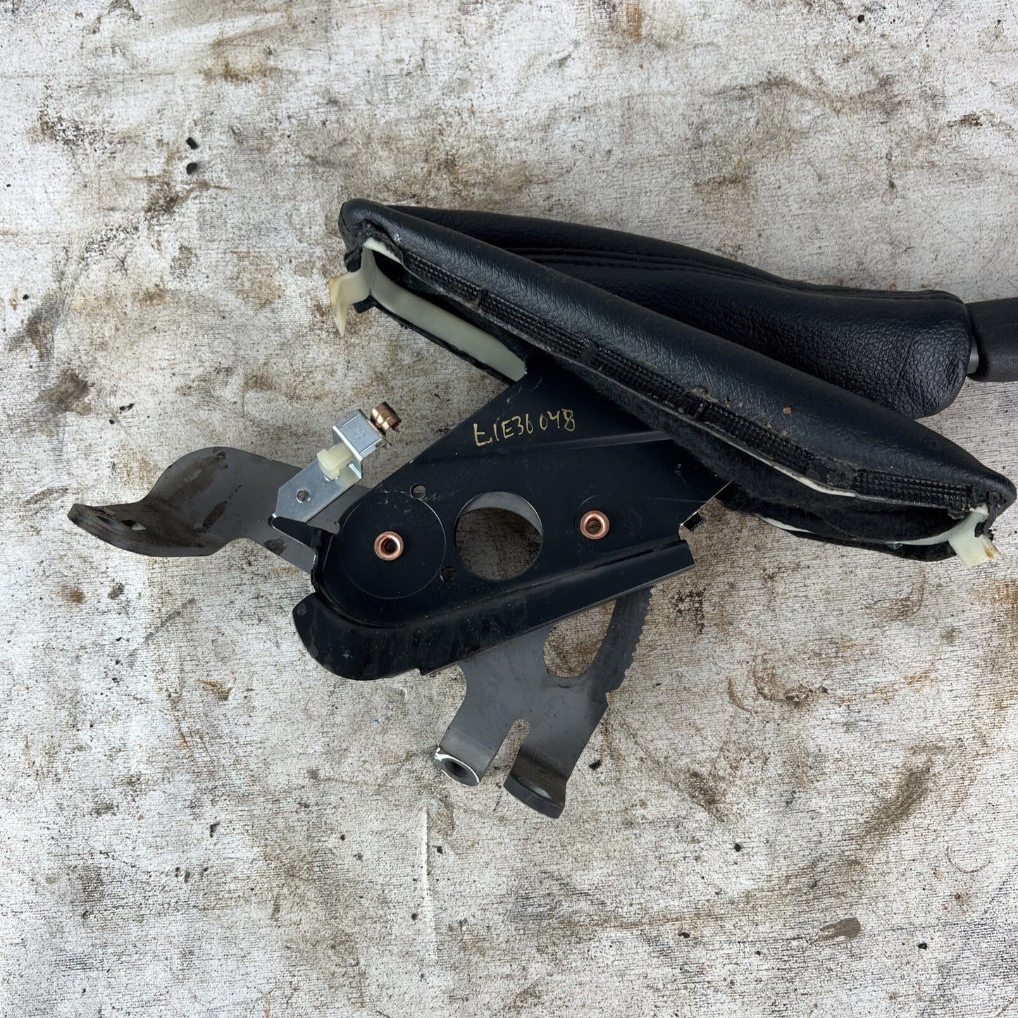 1992-1999 BMW E36 323 325 328 Handbrake Lever Parking Brake Handle w/Boot
