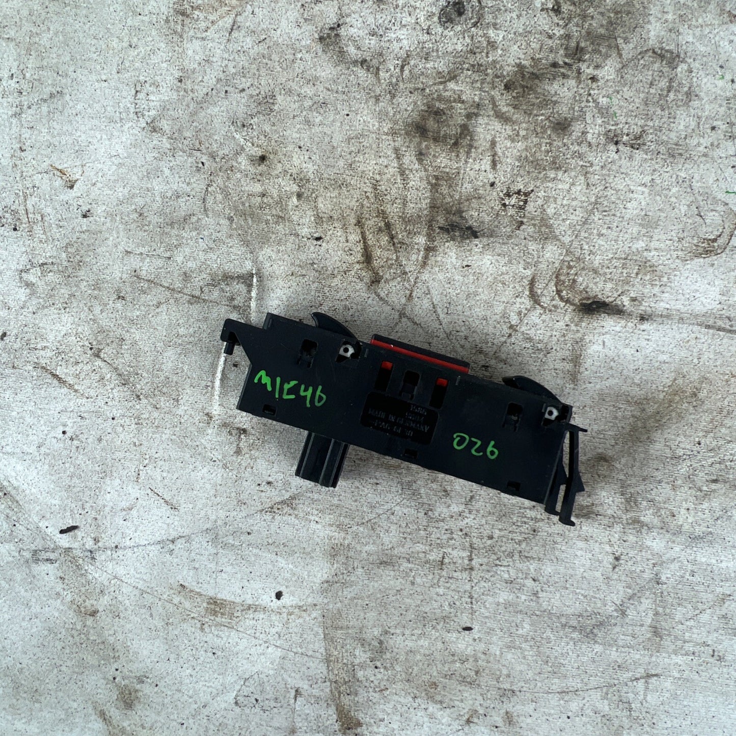 99-06 BMW E46 325i 328i 330i Left Window Master Switch Driver Side LH 3-Series