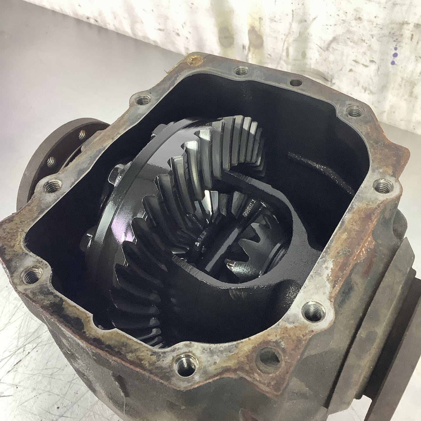 01-05 BMW E46 330XI AWD Manual Rear Axle Differential Drive 3.07 Ratio OEM✅