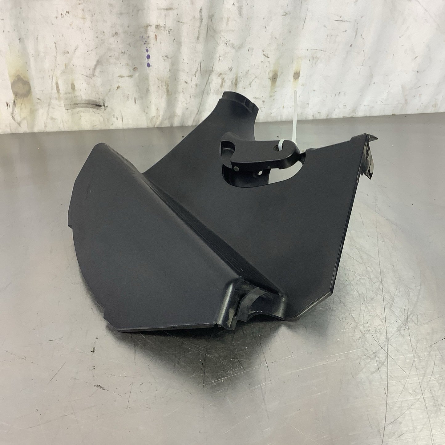 BMW E46 FL - Foot Rest Dead Pedal  8189733 OEM