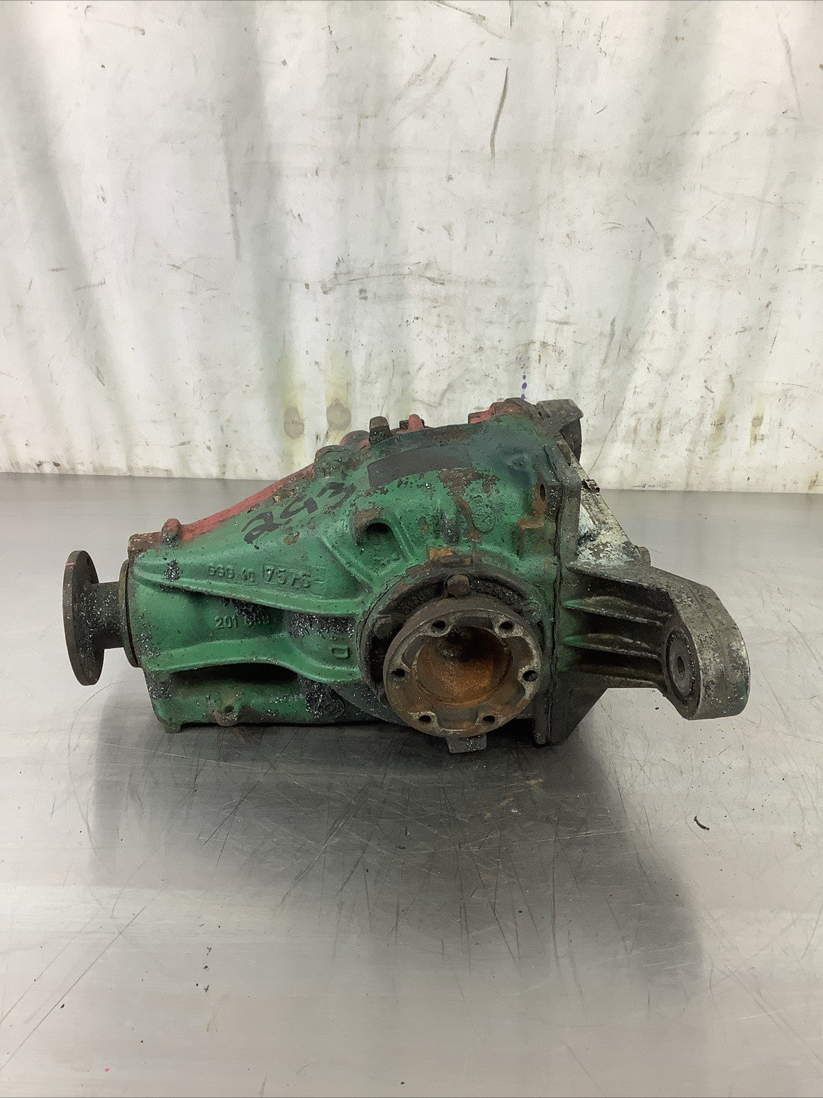 BMW E36 325 Rear Differential Axle Carrier 2.93 Ratio WELDED LOCKED Medium Case