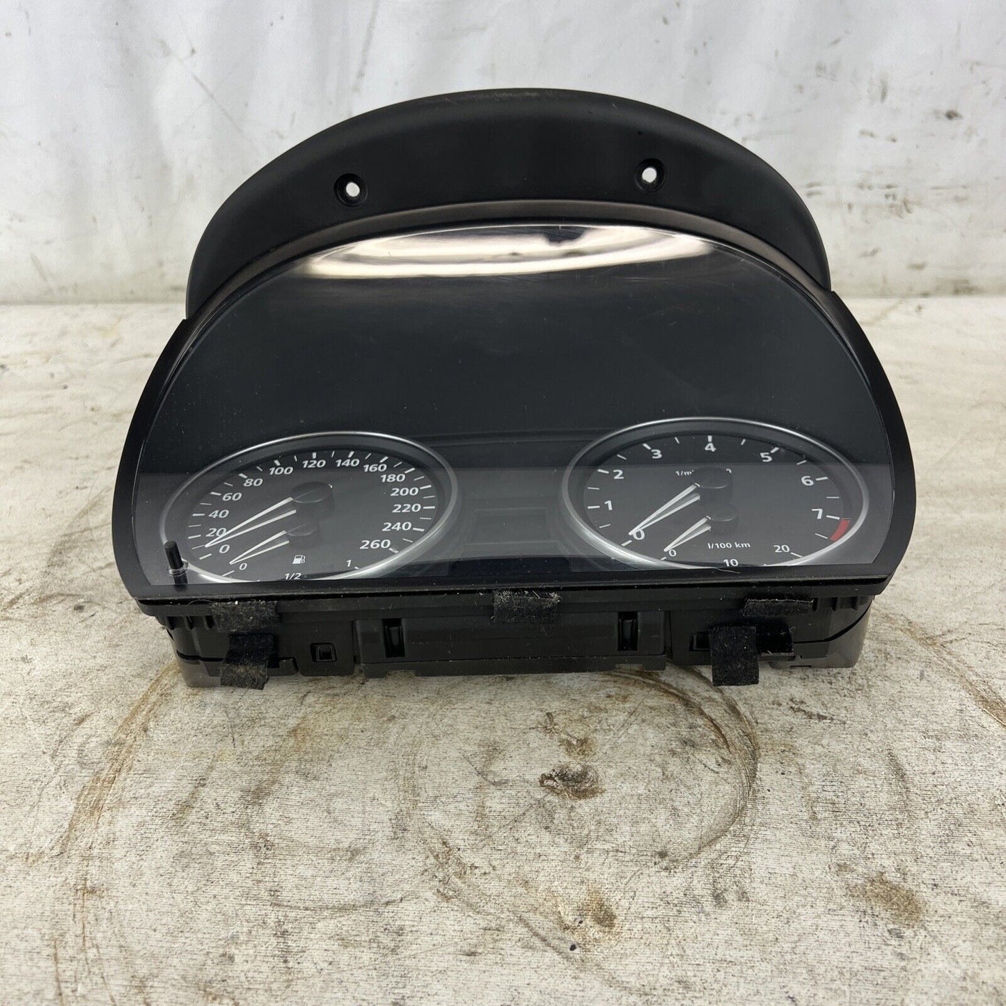 Speedometer Sedan KPH Cluster Instrument  Fits 07-08 BMW 325i 328i 330i E90 OEM