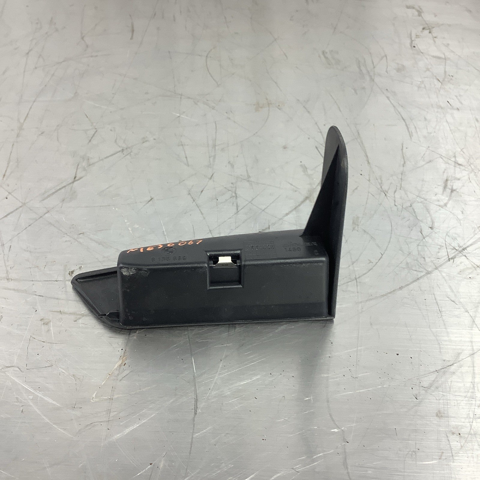 BMW E36 sedan OEM black door panel coin holder / tray #8135859 3-series 92-98