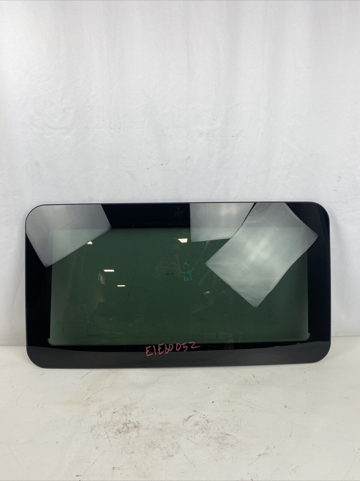 04-07 BMW 525 E60 5-Series Sunroof Sun Roof Glass OEM 08-10 528 545 550 M5