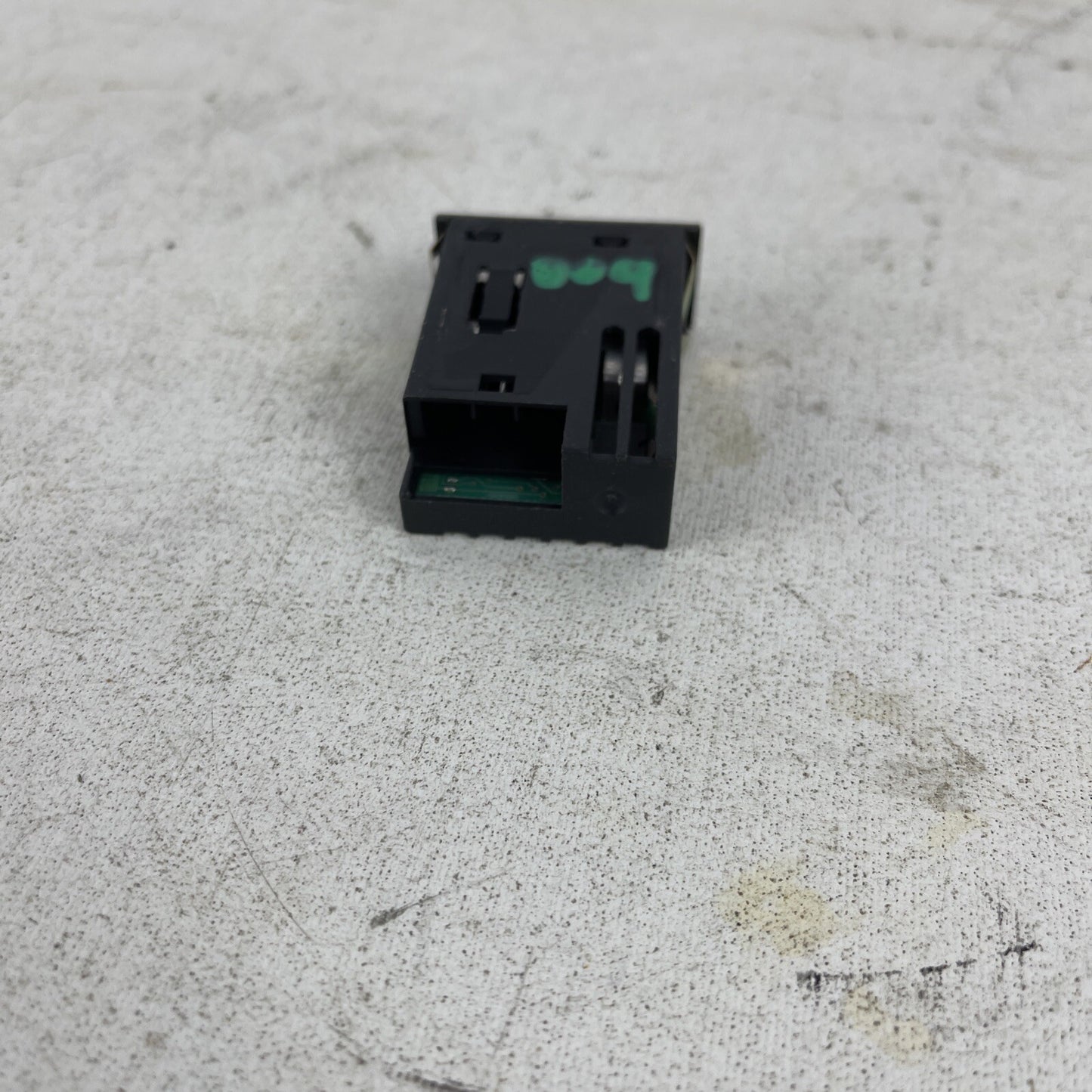 BMW Heated Seat Control Button 61318368922 E46 323 328 325 M3 3 Series OEM