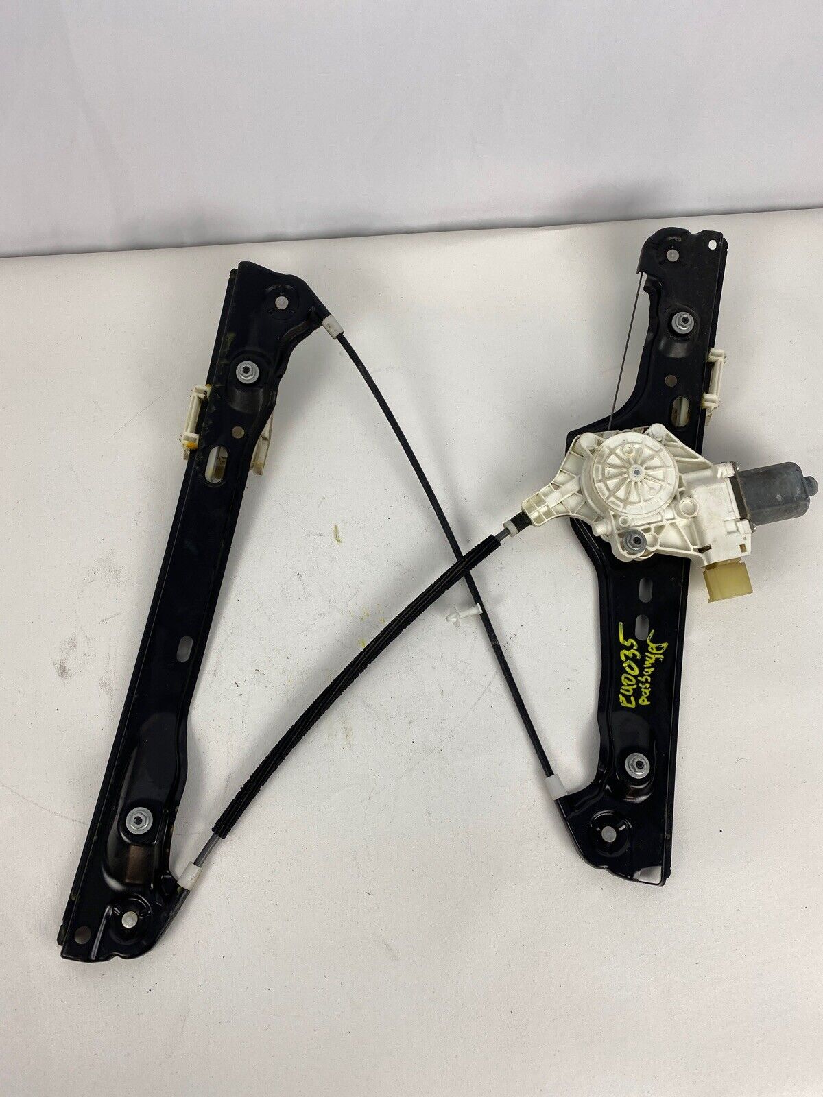 06-11 BMW E90 335i 328i 325i WINDOW REGULATOR FRONT RIGHT RH W/MOTOR OEM