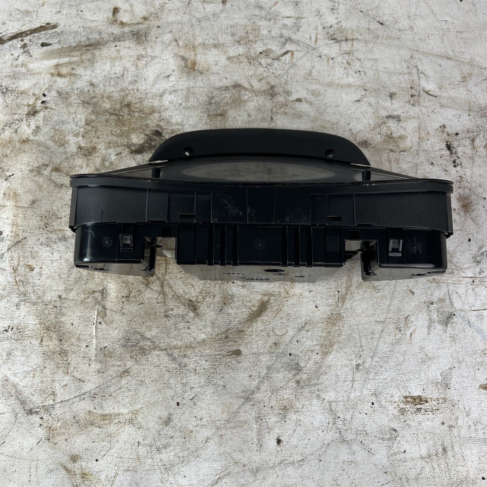 2001-2006 BMW E46 330i Sedan Instrument Cluster for Auto Trans OEM KPH 231 k KM