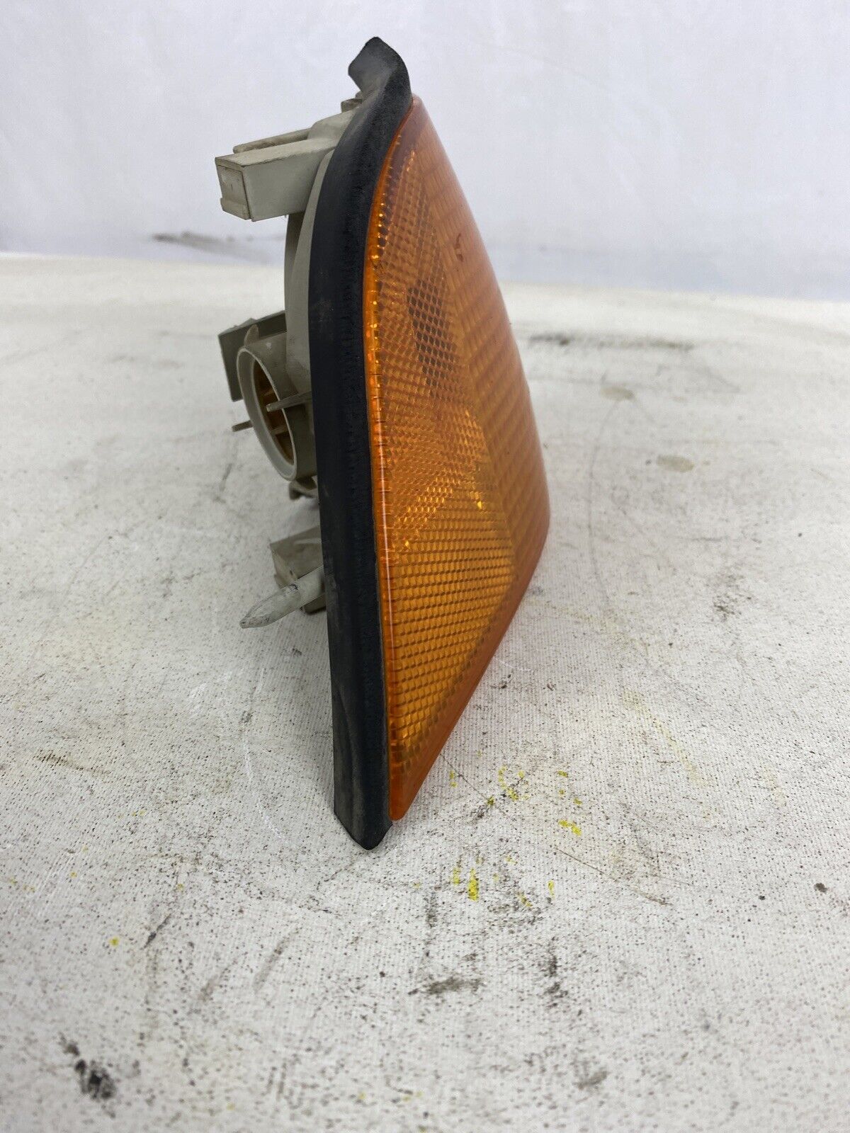 BMW E36 Convertible Corner Turn Signal Light Right Passenger