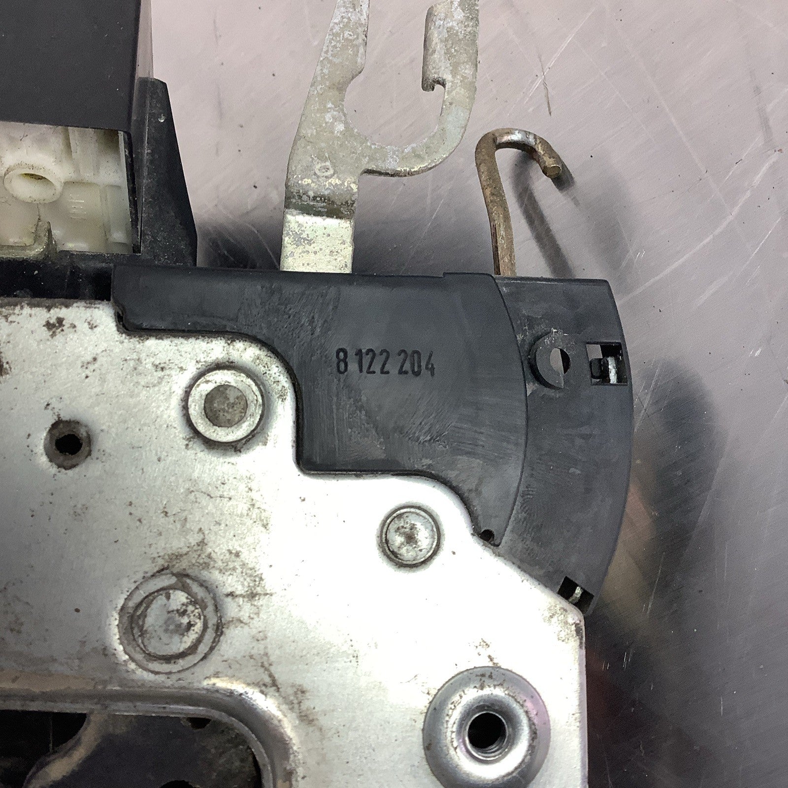 E36 Front RIGHT Door LATCH Lock Actuator Sedan 325 318 328 93 94 95 96 97 98 4D