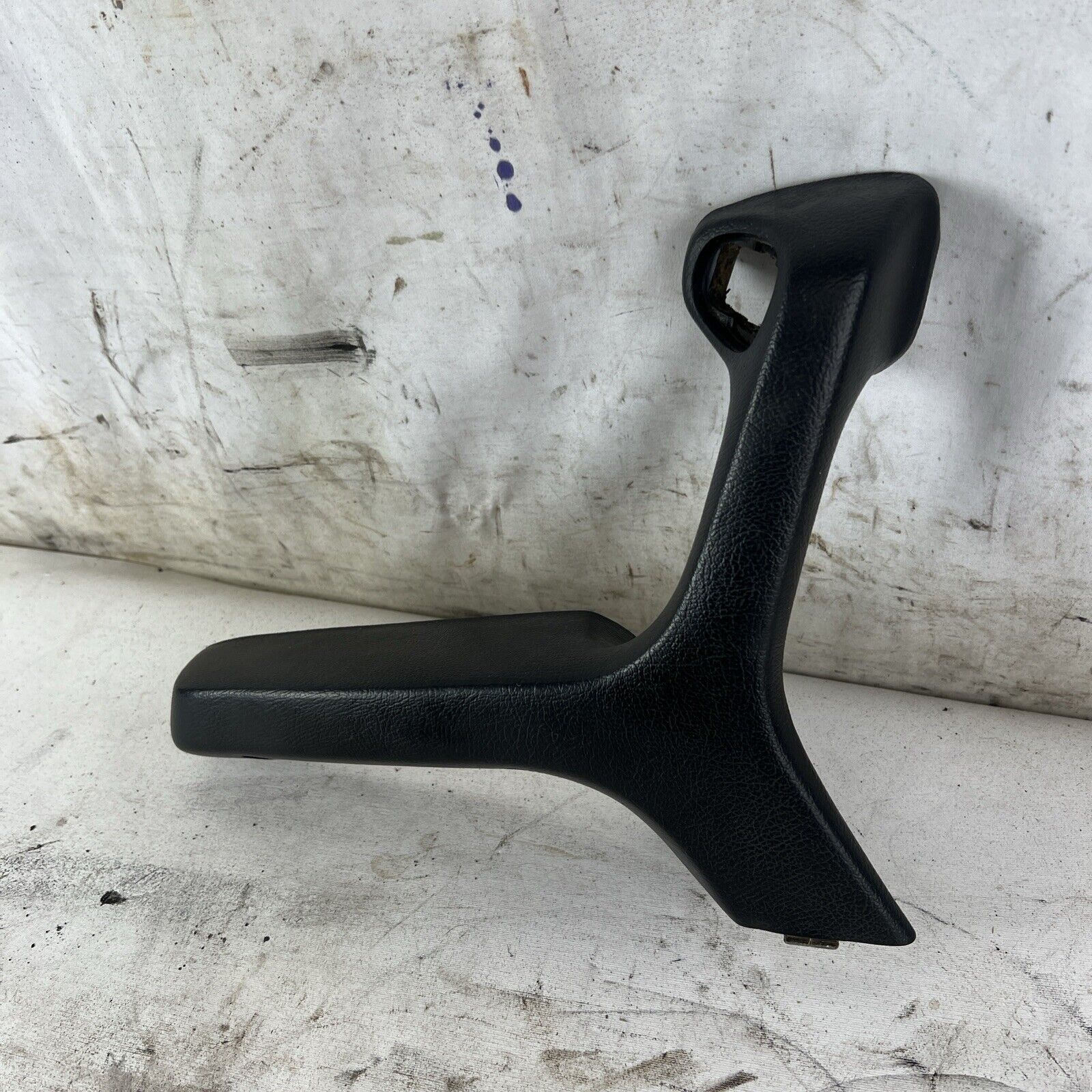 BMW E30 Coupe Convertible Black Left Driver Door Arm Rest 84-91 318i 325i 325e