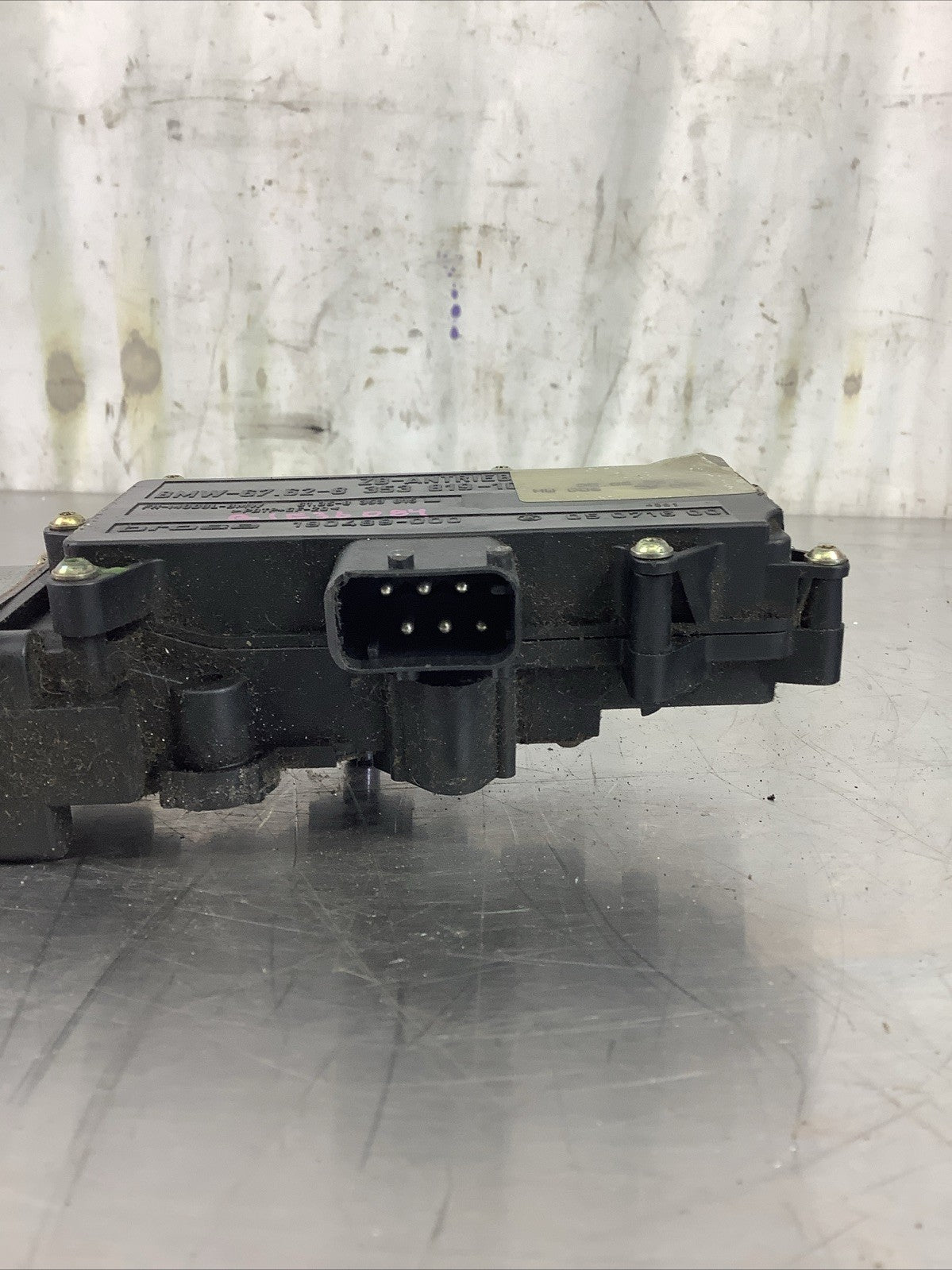 BMW E36 COUPE CABRIO ELECTRIC WINDOW LIFT LIFTER MOTOR 8353819 (6 pin)