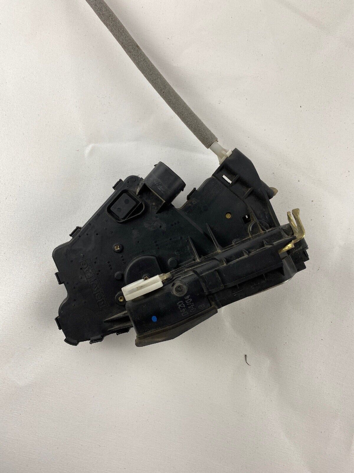 BMW E46 325i 330i LATCH POWER DOOR LOCK MOTOR REAR Right SEDAN