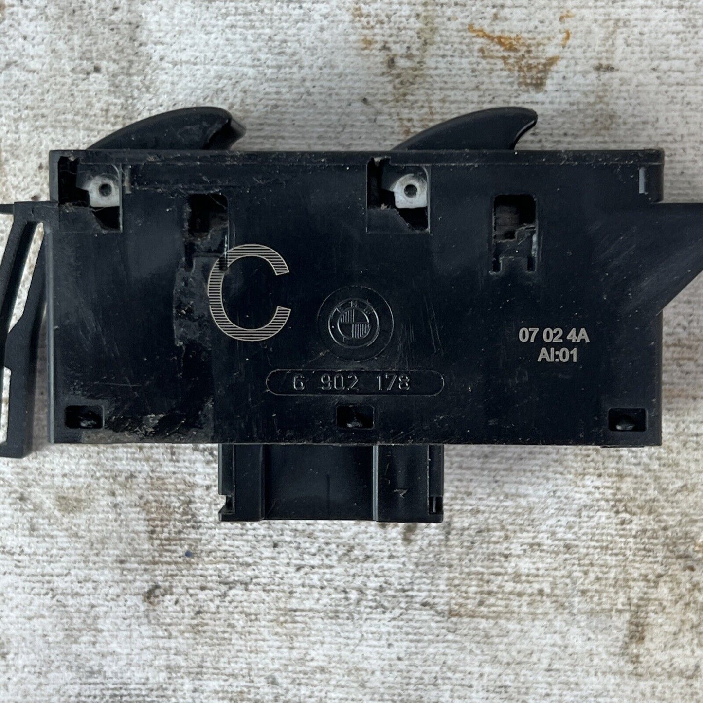 99-06 BMW E46 325i 328i 330i Ci M3 Window Switch RH Right Passenger OEM