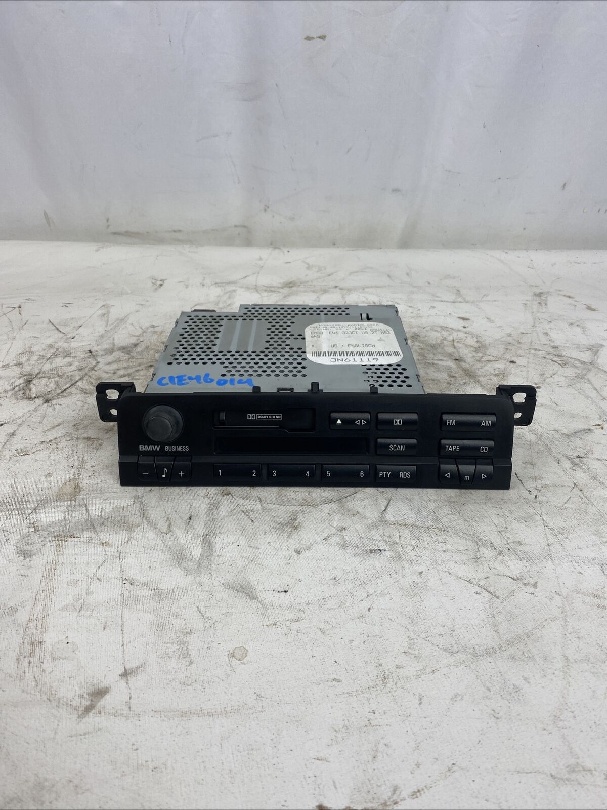 Audio Equipment Radio Am-fm-cassette Fits 99-00 BMW 323i E46 OEM