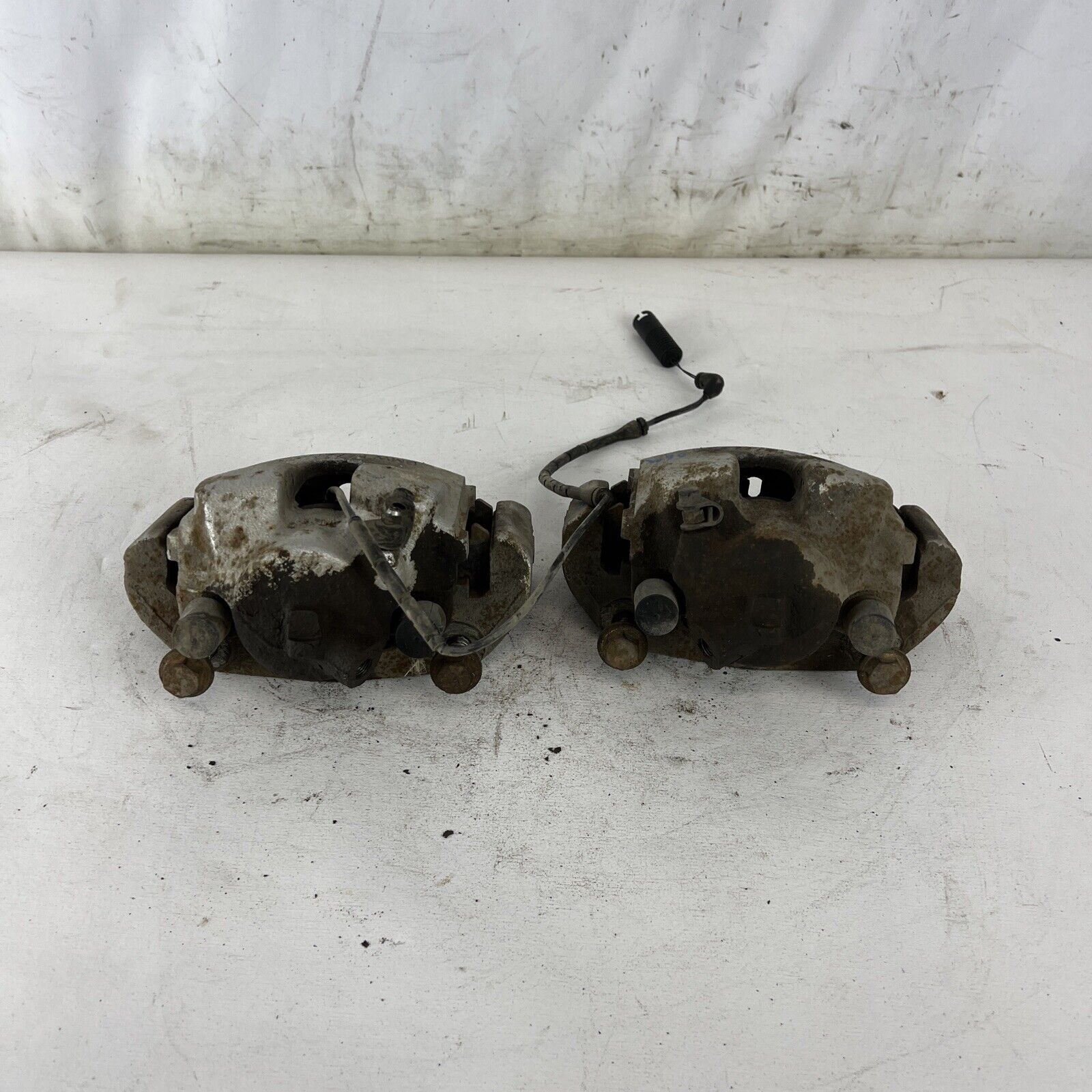 92-05 Genuine BMW E36 E46 325i 323 318 328i Z3 BRAKE CALIPER FRONT RIGHT LEFT 