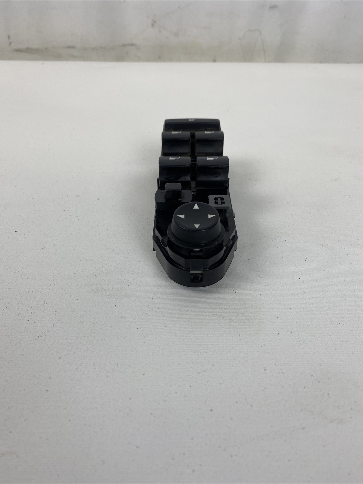 OEM BMW E60 530i 545i 04-07 Left Front Driver Master Power Window Switch 6943242