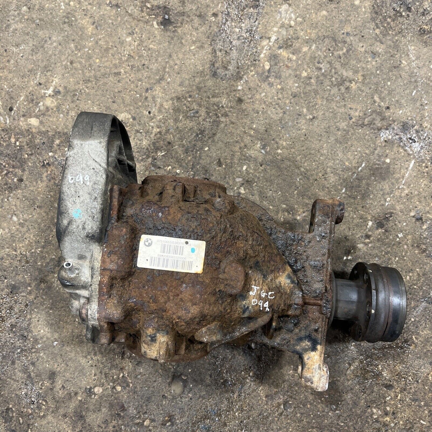 💚 01-03 BMW E53 X5 4.4L REAR DIFFERENTIAL AXLE CARRIER OEM 3.64 RATIO