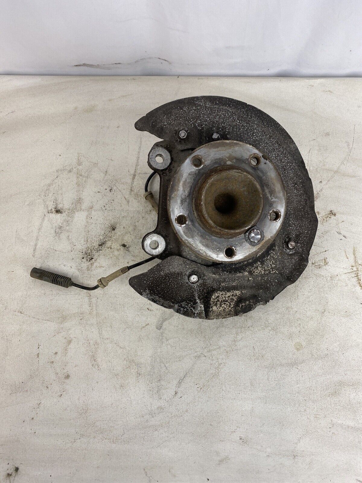 07-13 BMW E90 E91 E92 AWD FRONT RIGHT SPINDLE KNUCKLE WHEEL HUB BEARING OEM