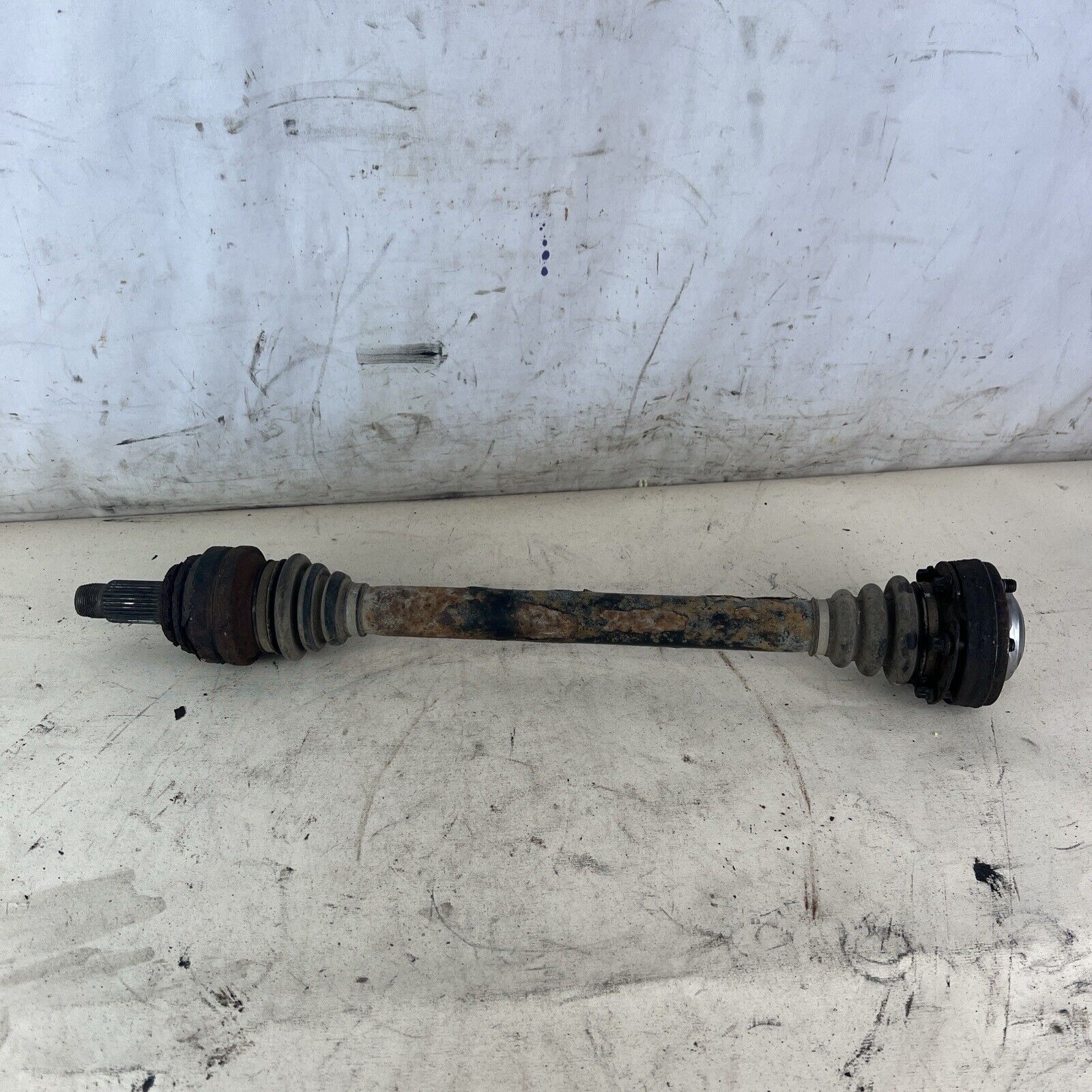 07-13 BMW E93 328i 335i 128i RWD Rear Right Side Axle CV Half Shaft 7527028 OEM