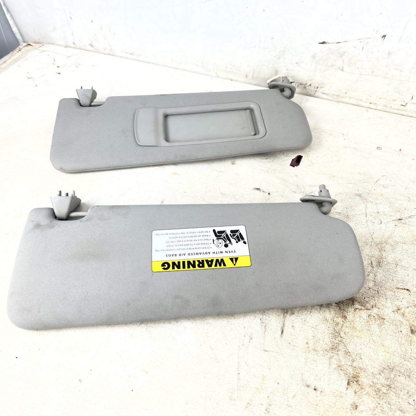 2007 - 2012 BMW 3 SERIES E92 COUPE SUN VISOR SHADE W MIRROR LEFT RIGHT SET OEM