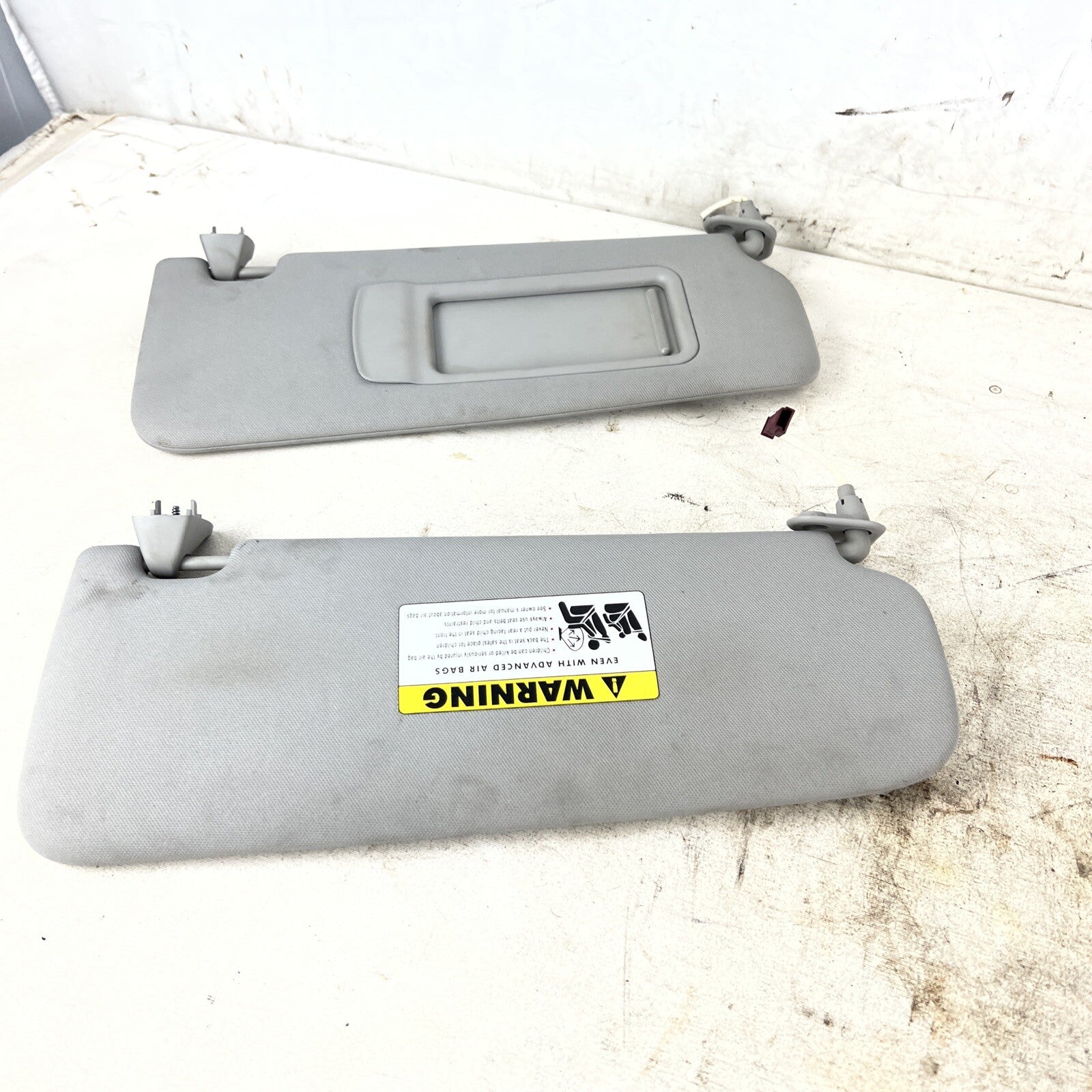 2007 - 2012 BMW 3 SERIES E92 COUPE SUN VISOR SHADE W MIRROR LEFT RIGHT SET OEM