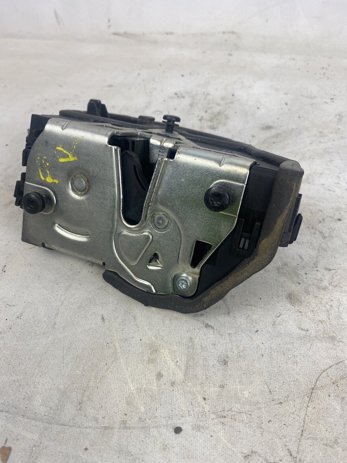 BMW OEM FRONT RIGHT PASSENGER DOOR LOCK ACTUATOR LATCH # 7059974