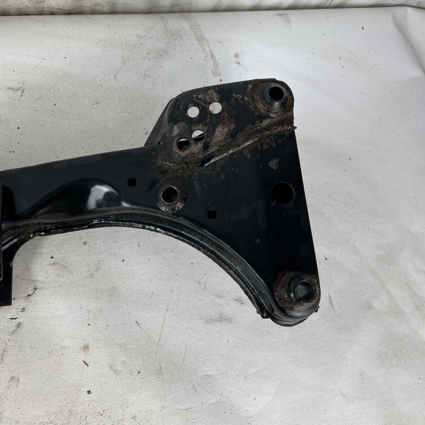 Front Subframe Crossmember BMW 325I E36 Sedan OEM (1992-1997)