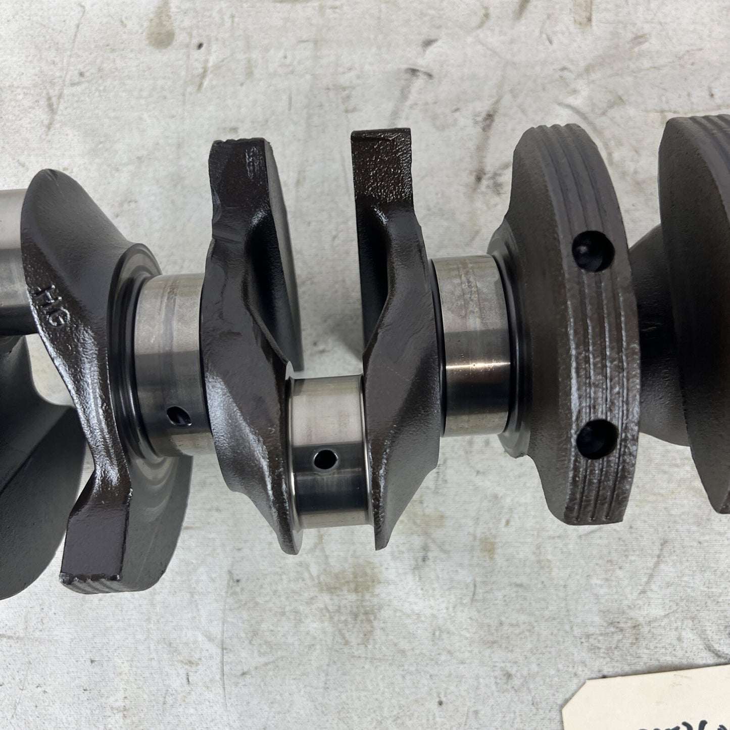 93-95 BMW E36 325is Iron Black Crankshaft 1714481 OEM