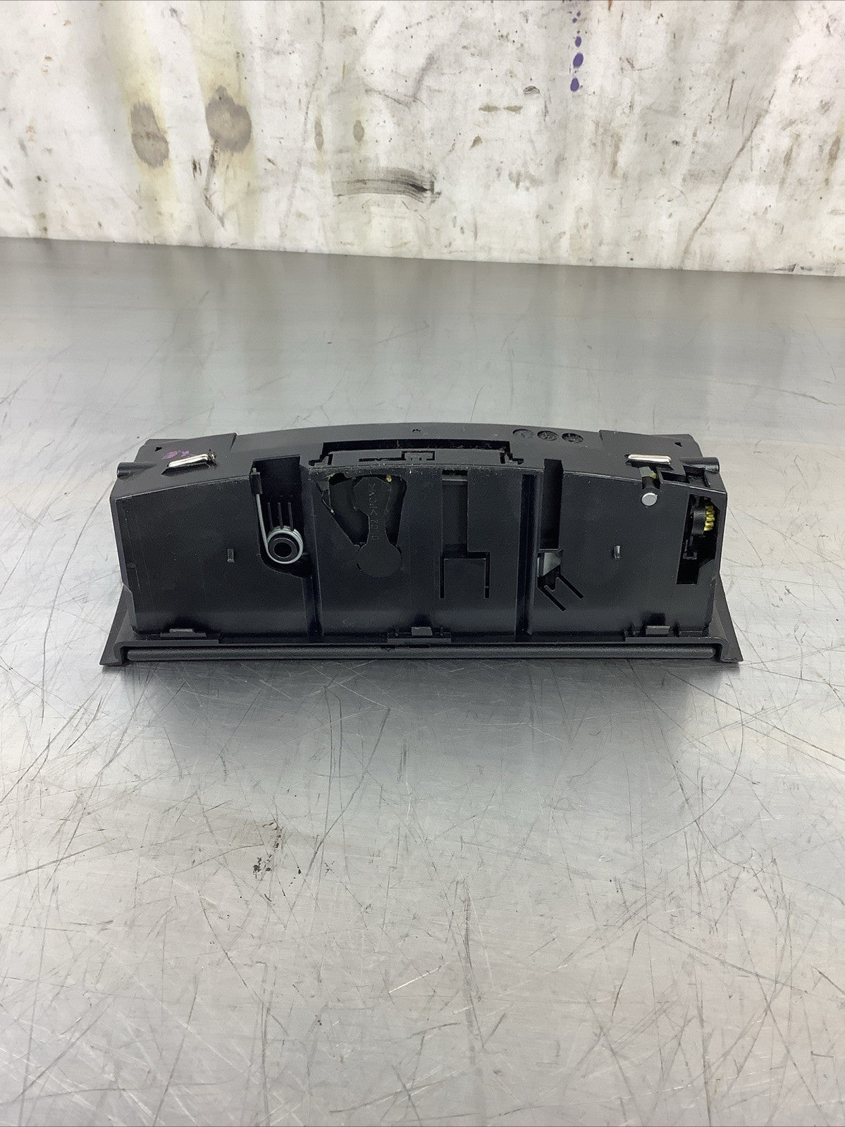 OEM FRONT CENTER CONSOLE GLASSES TRAY STORAGE 01-06 BMW E46 3-SERIES M3 8260312