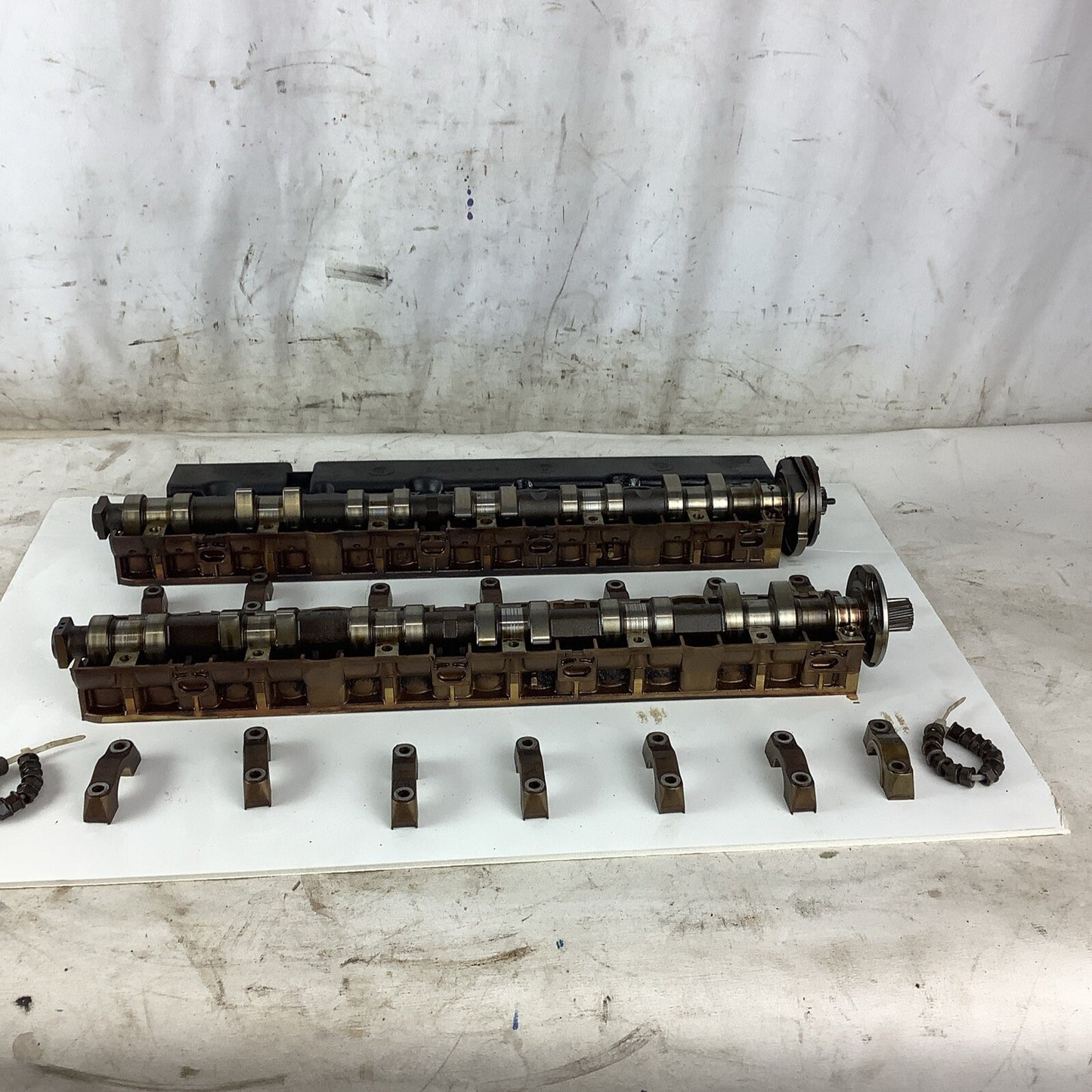 99-06 BMW E46 M52TU Intake & Exhaust Camshafts W/Tray 328i 528i
