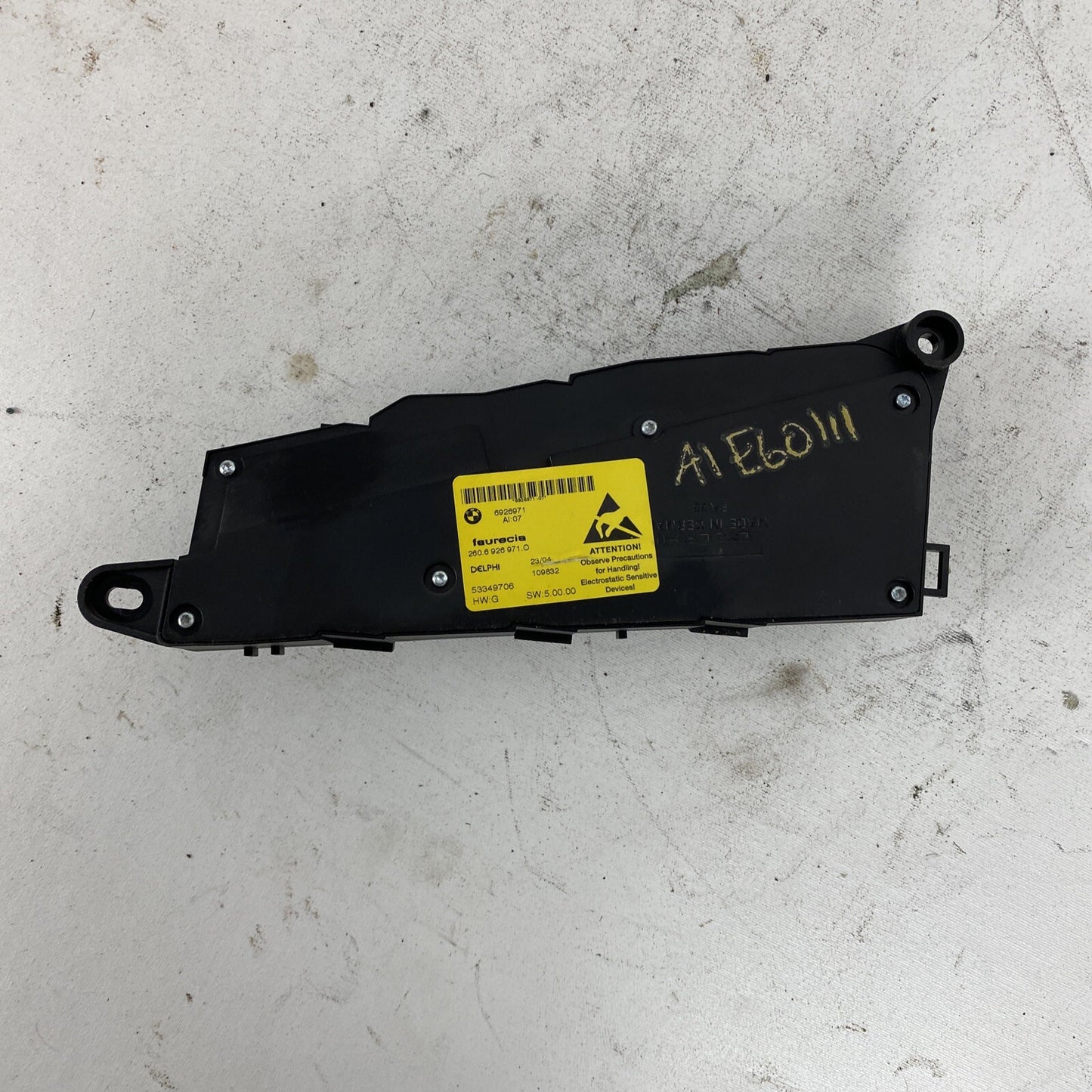 6926971 08-10 528i 535i 550i 08-13 X5 X6 FRONT LEFT SEAT ADJUSTMENT SWITCH