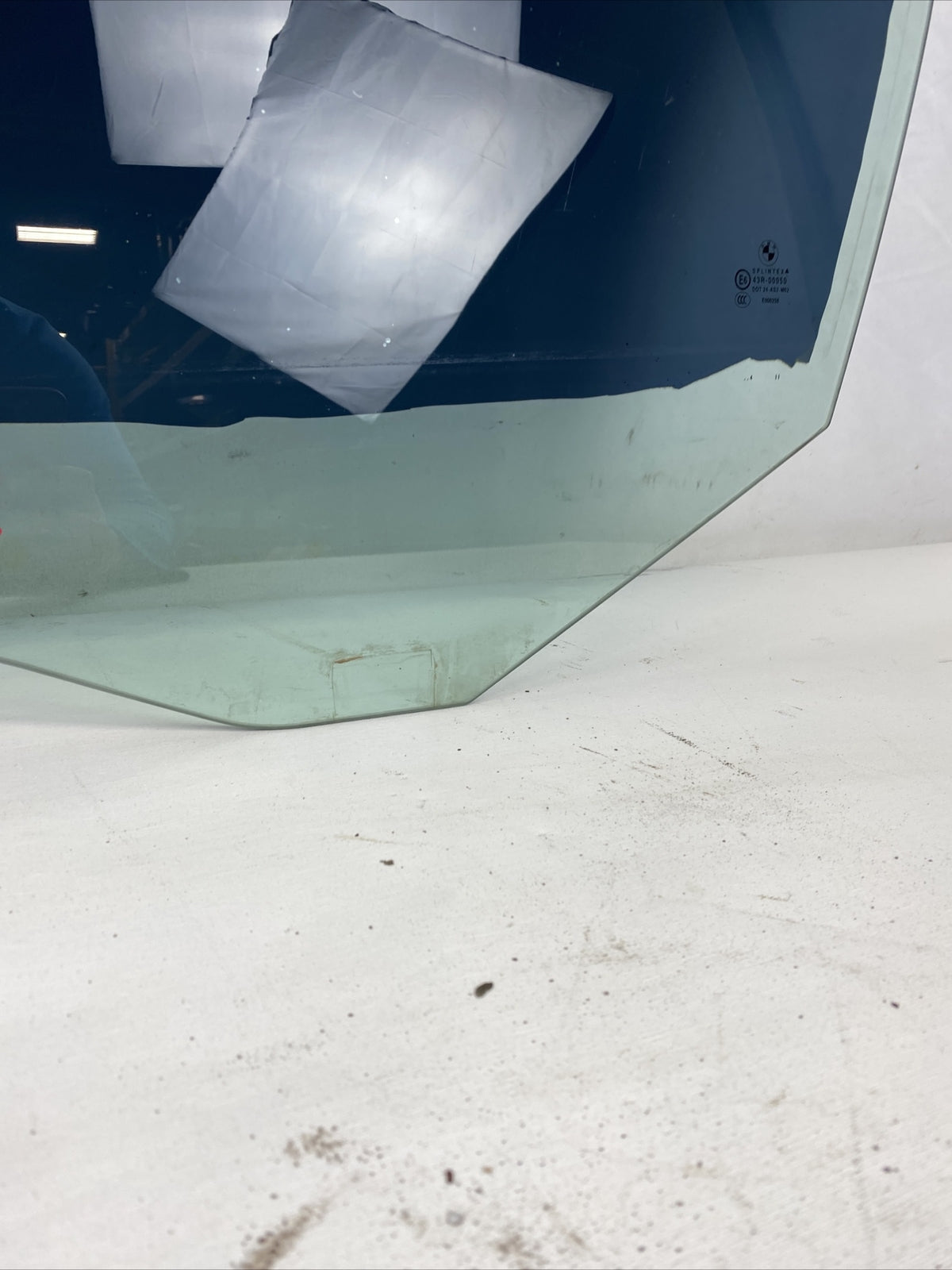 2004 - 2010 BMW 5 Series E60 Left Front Driver Door Glass  Window OEM