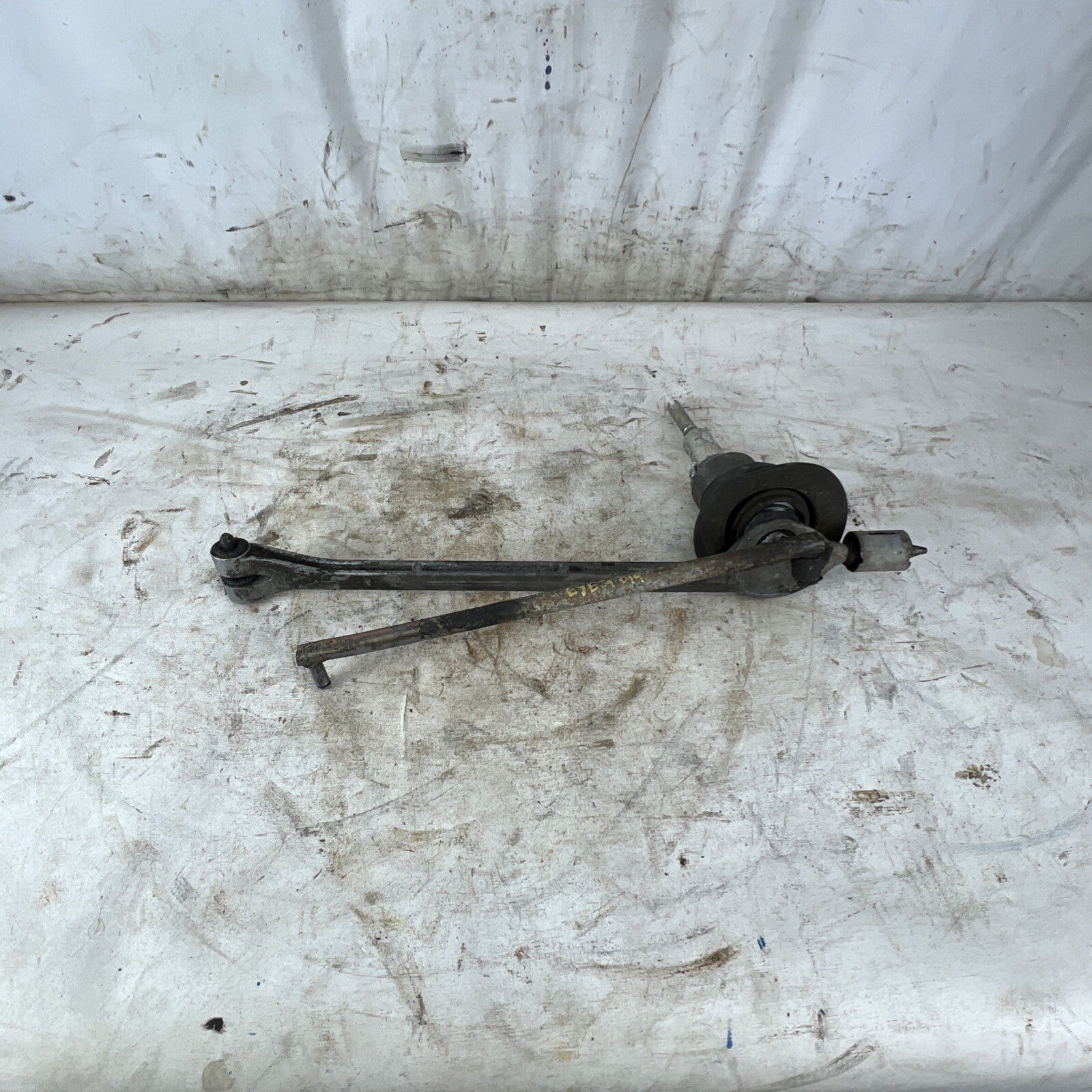 1999-2002 BMW 528i 530i E39 Manual Shift Linkage Shifter