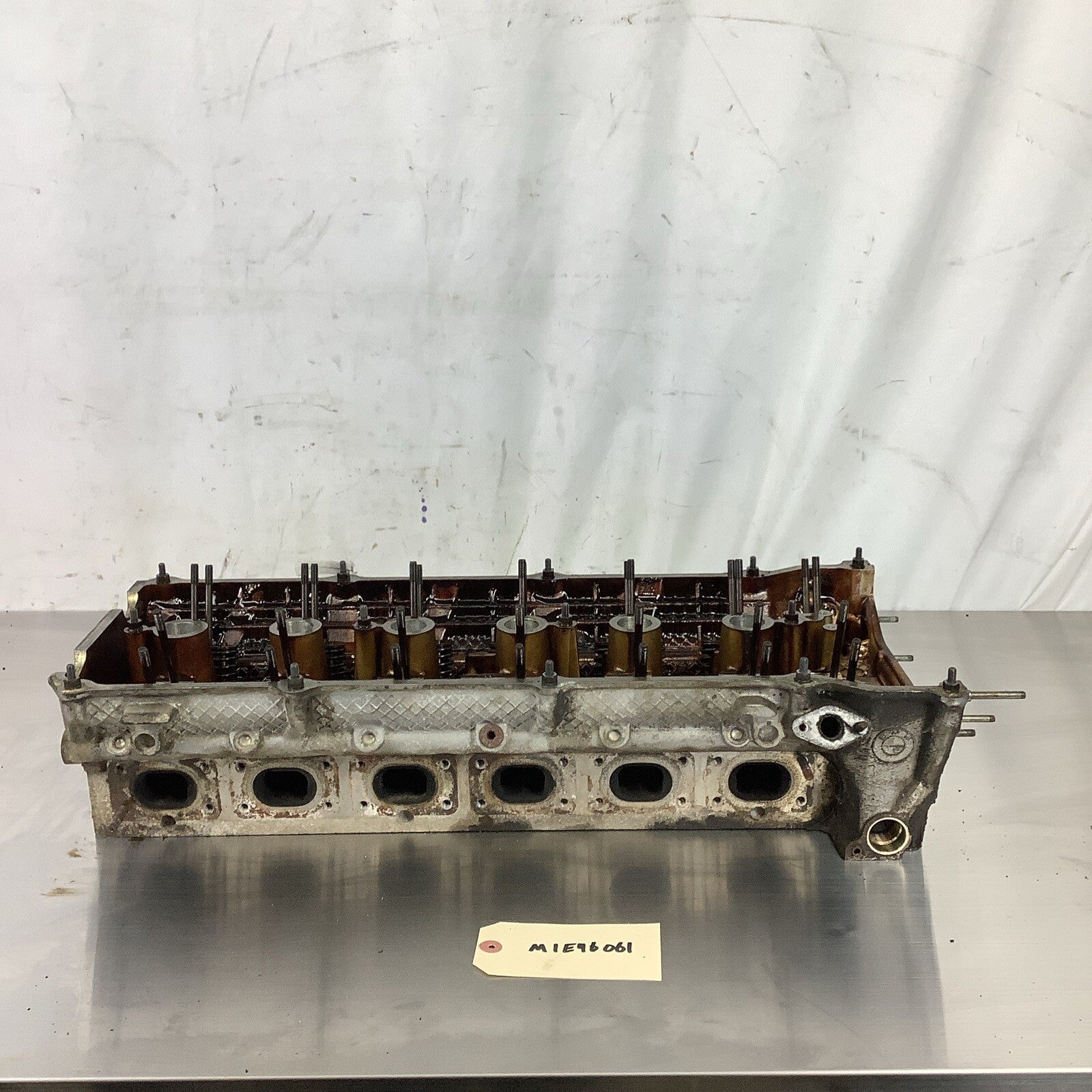 99-06 BMW  E39 E46 E60 E53 E83 E85 2.5L/2.8L/3.0L  M52TU M54 CYLINDER HEAD #061