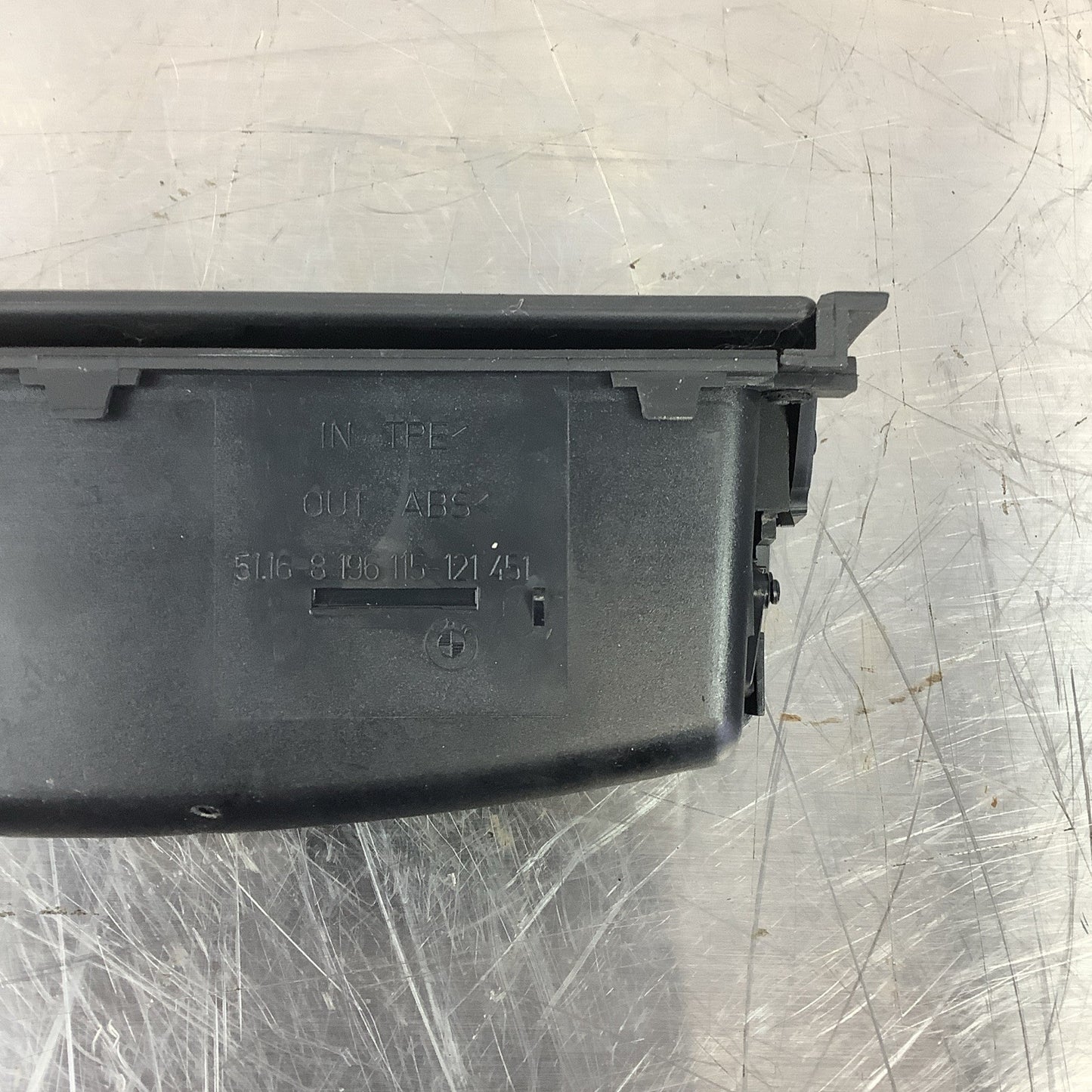 99-06 BMW E46 323 325 328 330 M3 E46 CENTER CONSOLE STORAGE TRAY BLACK OEM
