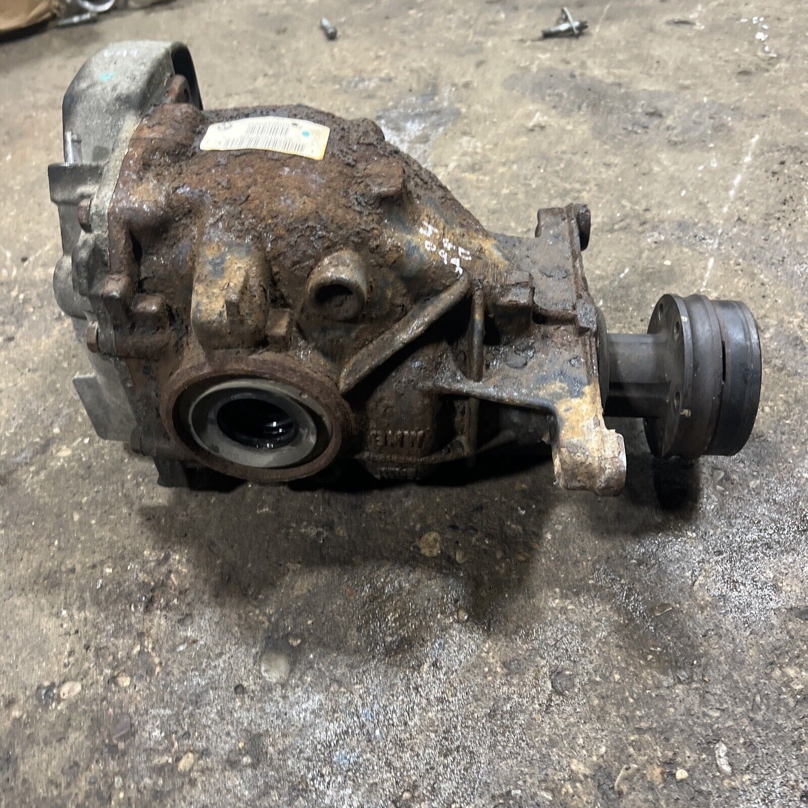 💚 01-03 BMW E53 X5 4.4L REAR DIFFERENTIAL AXLE CARRIER OEM 3.64 RATIO