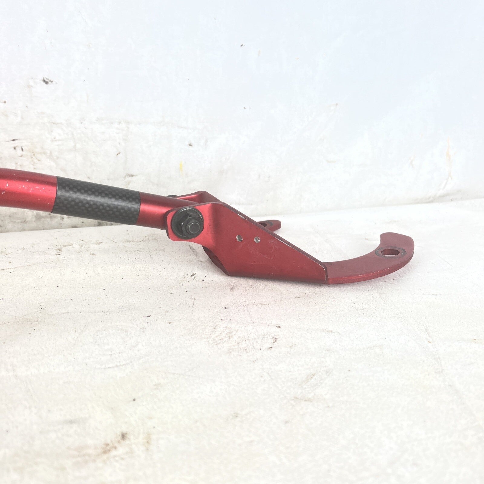 NISSAN R32 GTR GT-R SKYLINE APEXI FRONT STRUT BRACE BAR BNR32 RARE CARBON