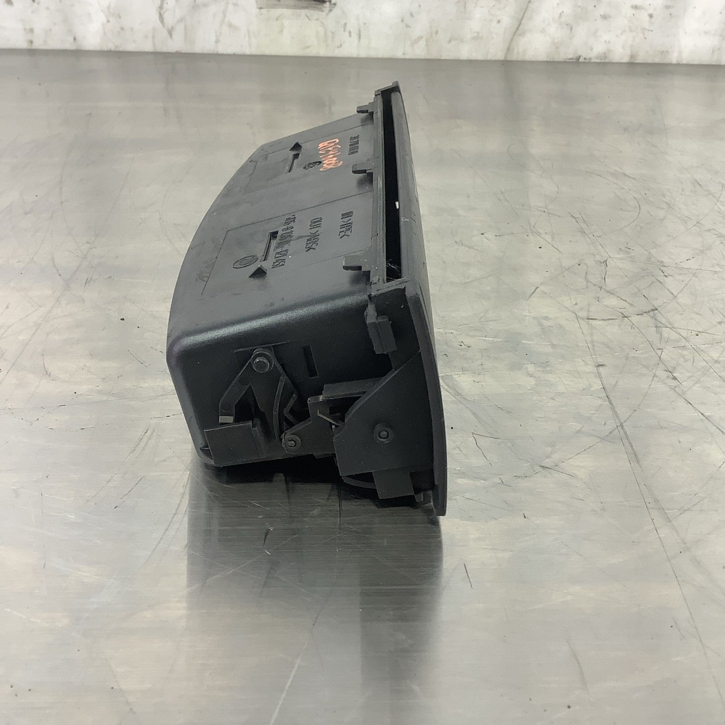99-06 BMW E46 323 325 328 330 M3 E46 CENTER CONSOLE STORAGE TRAY BLACK OEM