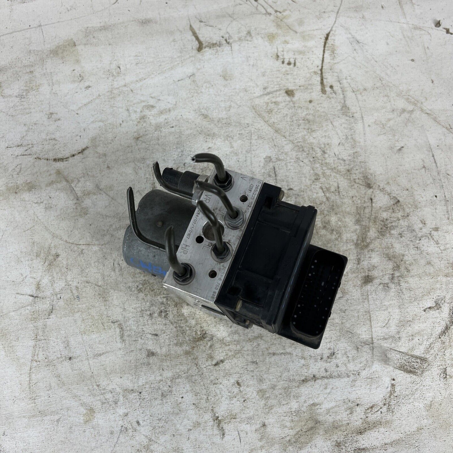 BMW E46 325 330 XI XD ABS CONTROL HYDRAULIC MODULE 6759850 OEM