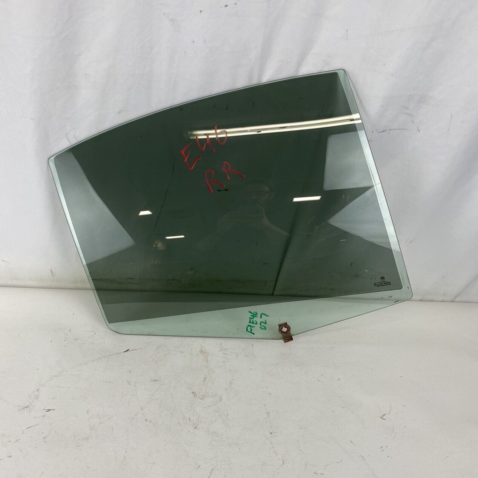 BMW E46 3-Series 4dr Sedan Right Rear Window Glass 325i 328i OEM USED F27