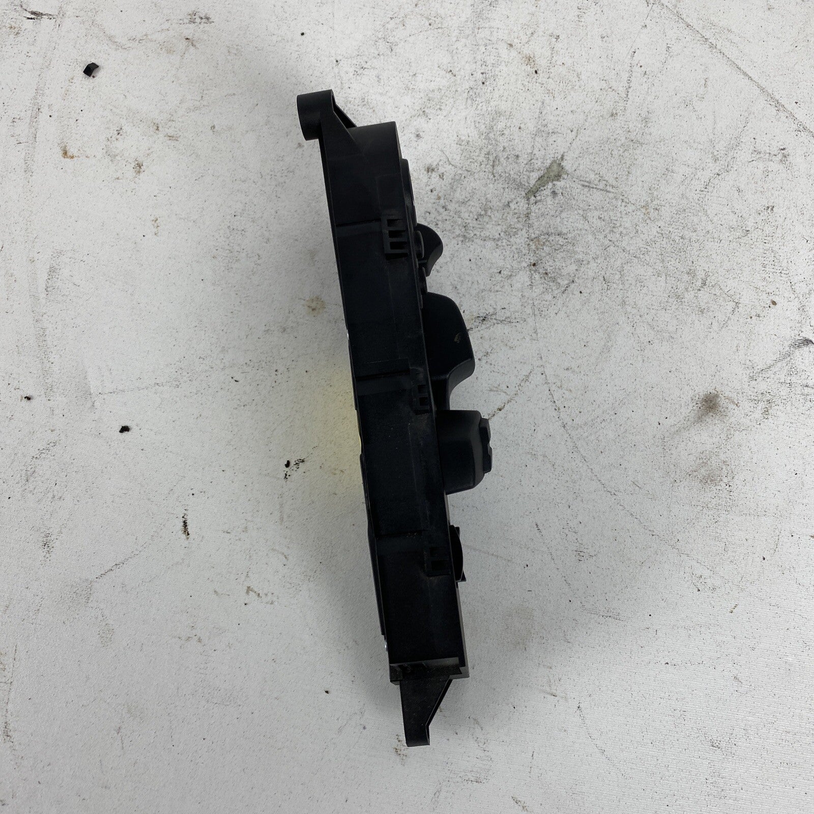 2008 2009 2010 BMW 528i 535i Right Passenger Seat Switch 61316980912