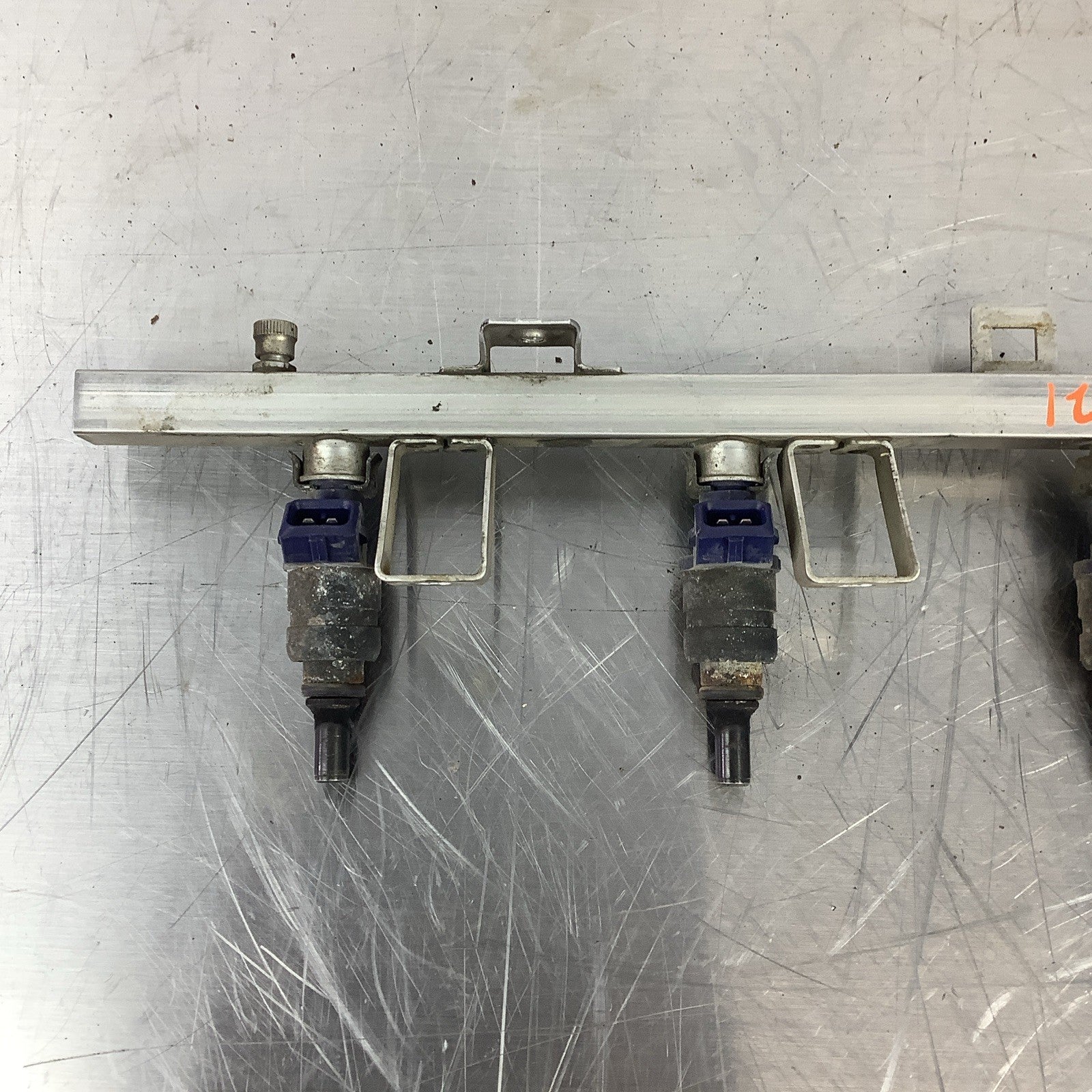 BMW E46 E39 Fuel Rail w Injectors Blue Top 3.0L M54 OEM 01-05 330i 330ci 330xi