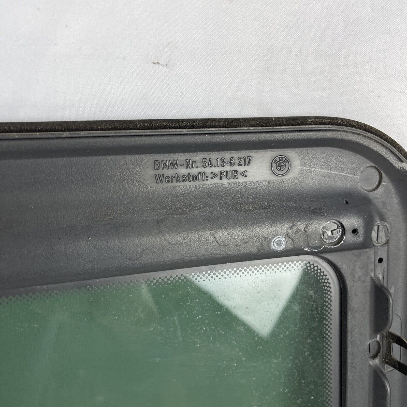 BMW E46 3-Series 4dr Sedan Moonroof Sunroof Glass Panel 1999-2005 USED OEM O52