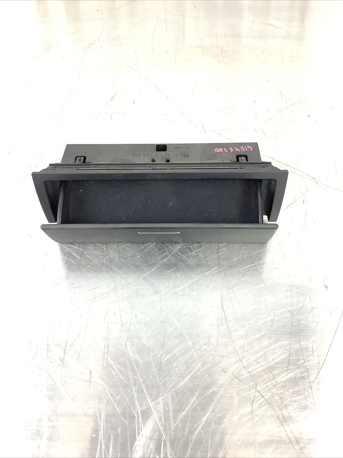 OEM FRONT CENTER CONSOLE GLASSES TRAY STORAGE 01-06 BMW E46 3-SERIES M3 8260312