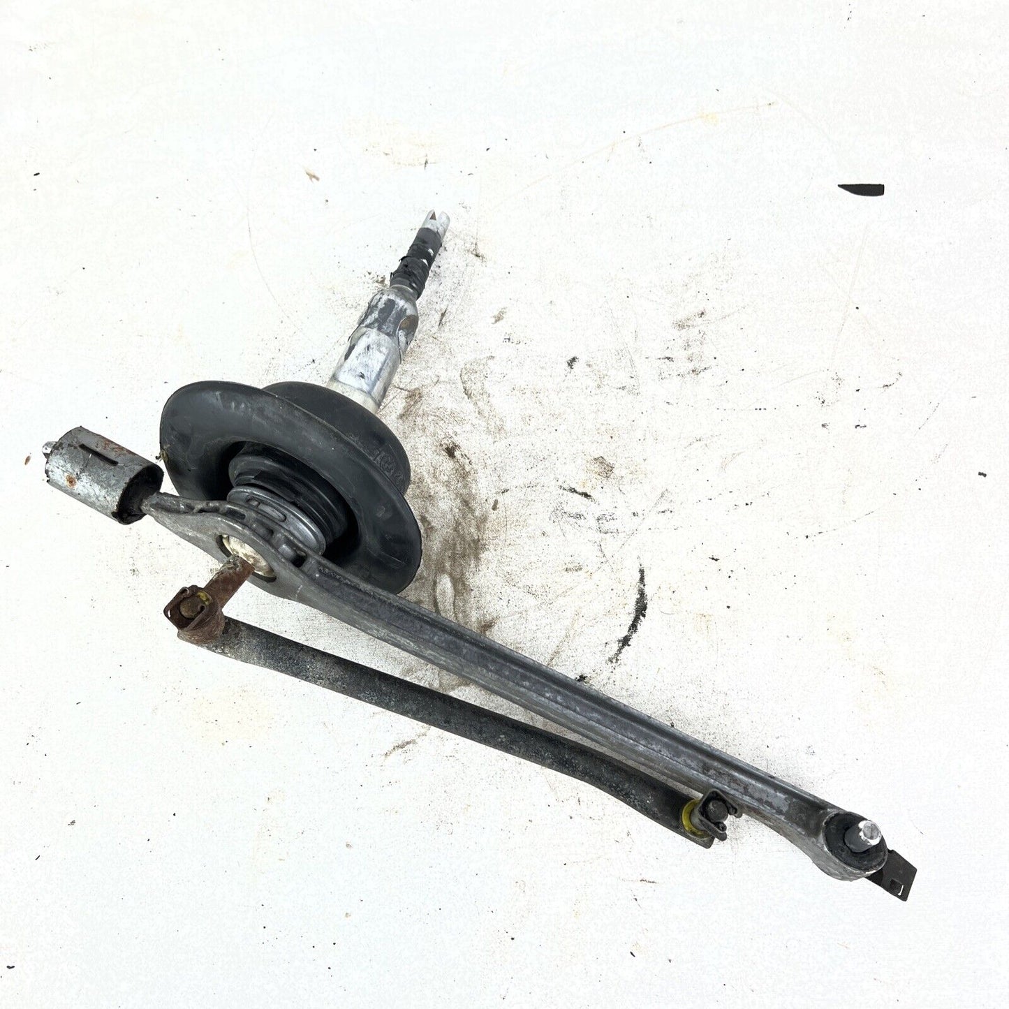 2000 2001 2002 2003 2004 BMW 330I 328I E46 5 Speed Manual Shift Lever Linkage - 