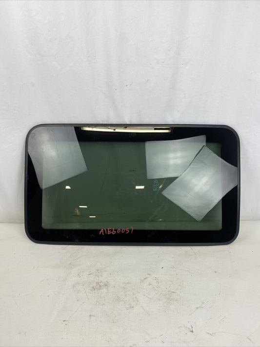 2004-2010 BMW E60 M5 550i 545i 530i 525i Sunroof Sliding Glass Window OEM