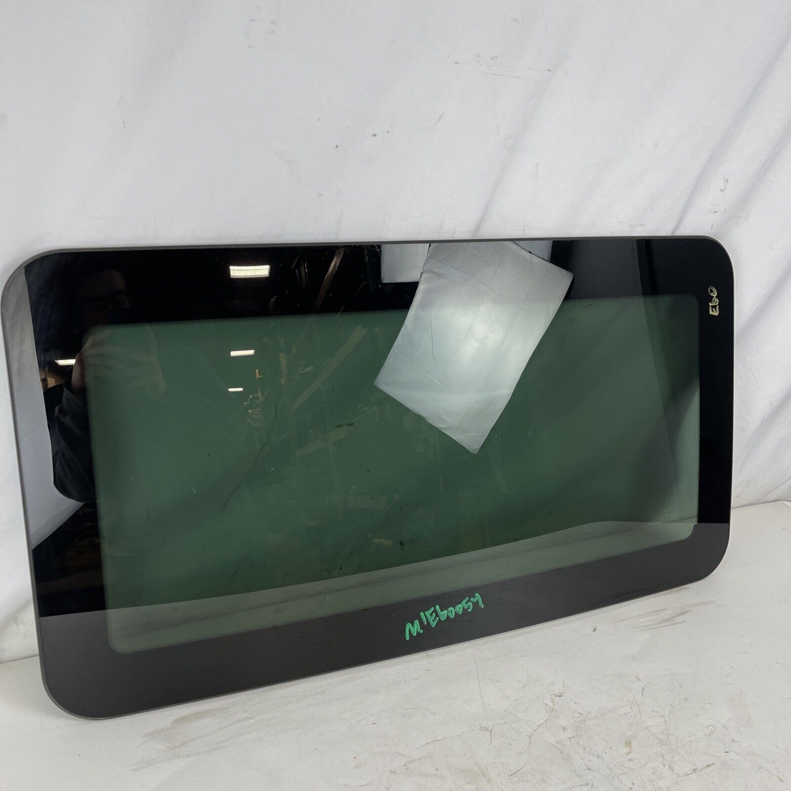 2004-2010 BMW E60 5 SERIES SEDAN FRONT UPPER ROOF SUNROOF MOONROOF GLASS OEM M54