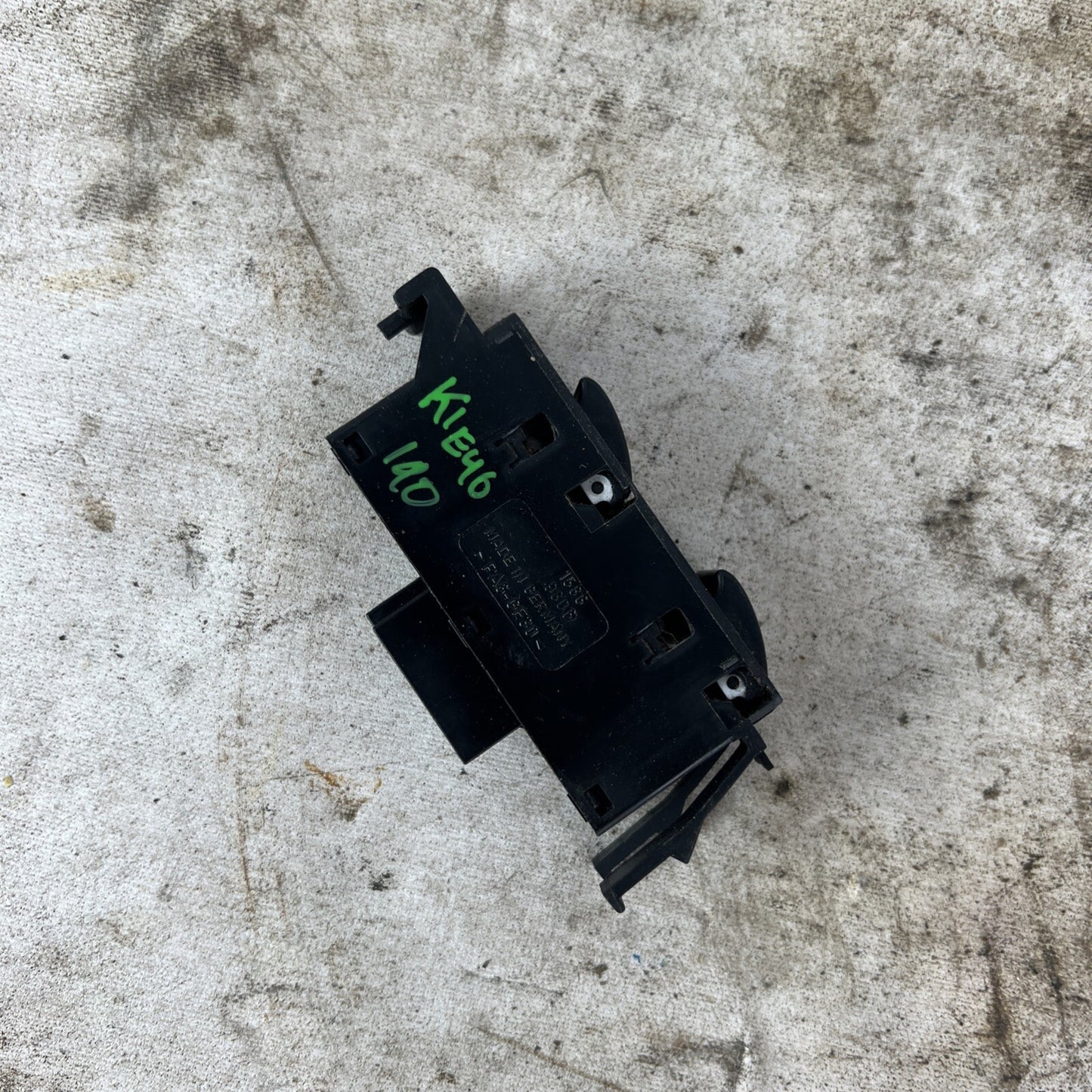 1999-2006 BMW E46 325i 328i 330i Ci M3 Window Switch RH Right Passenger OEM