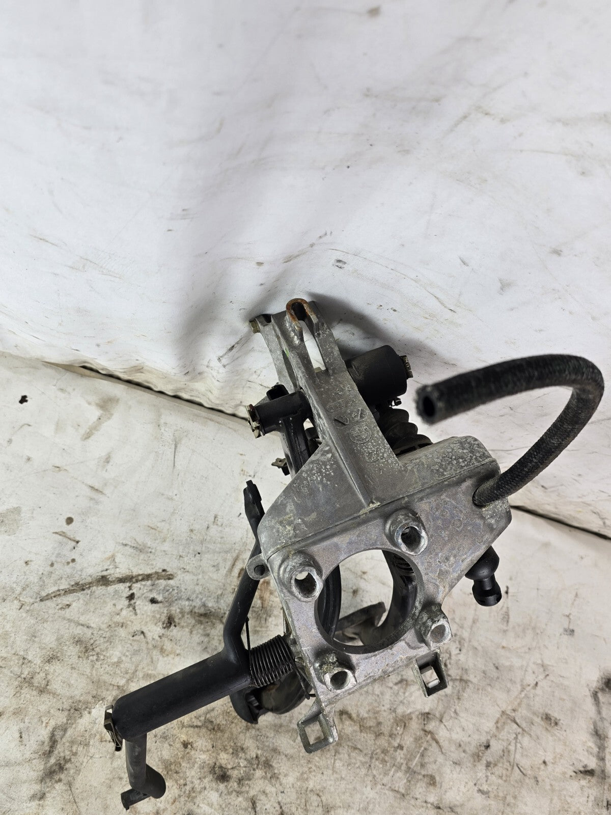 BMW E39 5-Series Manual Trans Clutch Pedal Assembly Swap w Master 1998-2000 USED