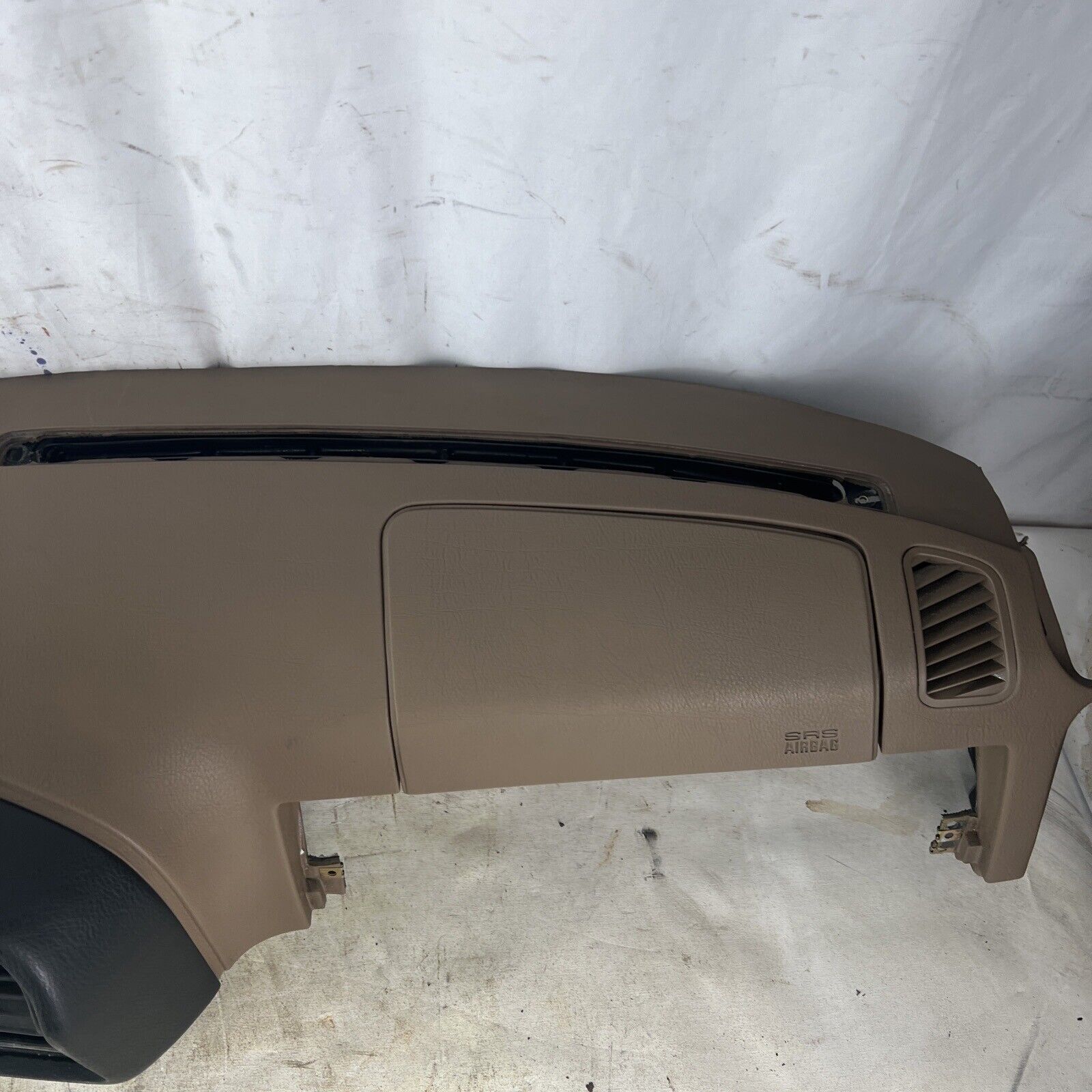 Trim panel dashboard BEIGE BMW E36 COUPE SEDAN VERT 92-99 318 323 325 328 M3 OEM